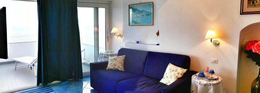 Vila La Rosa Del Mare Amalfi Exteriér fotografie