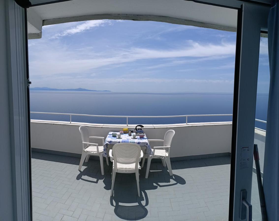 Vila La Rosa Del Mare Amalfi Exteriér fotografie